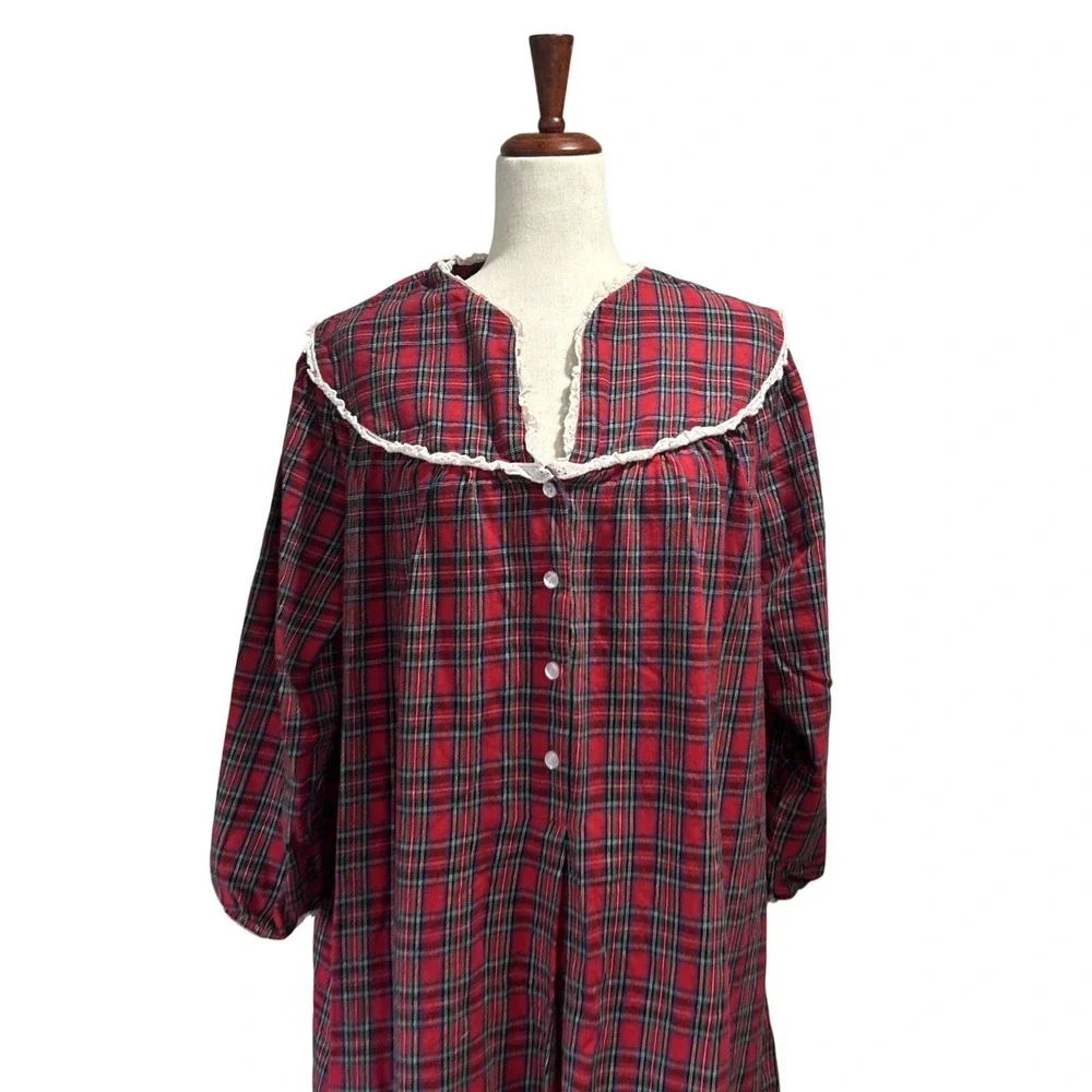 Lanz of Salzberg Women's Red Flannel Vintage VTG Christmas Nightgown Gown Robe